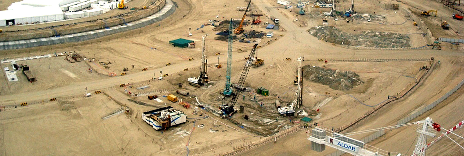 AL RAHA BEACH DEVELOPMENT Treviiicos